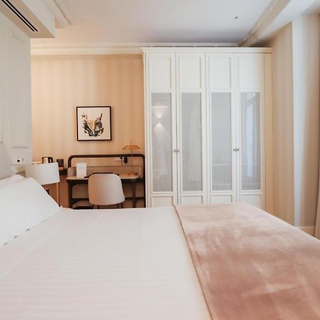 Myr Palacio Vallier Valencia Ngoại thất bức ảnh A room at the hotel