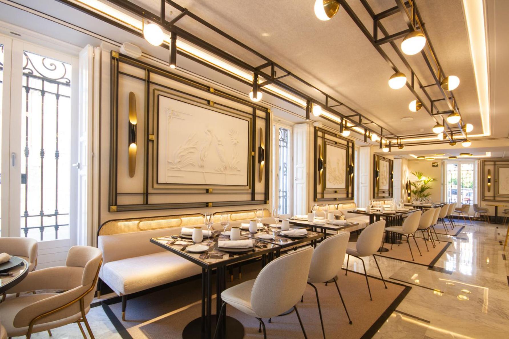 Myr Palacio Vallier Valencia Ngoại thất bức ảnh Restaurant interior