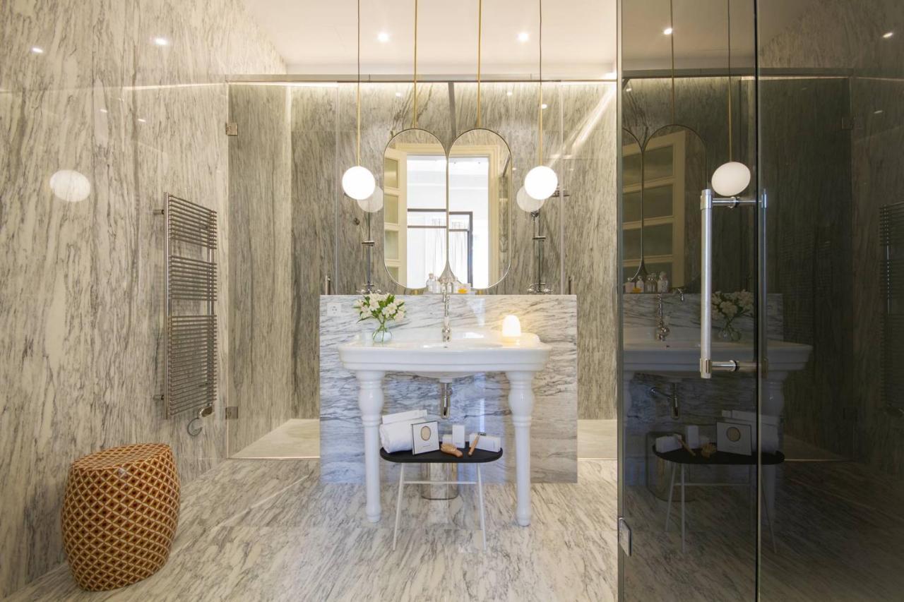 Myr Palacio Vallier Valencia Ngoại thất bức ảnh Bathroom