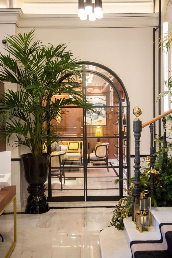 Myr Palacio Vallier Valencia Ngoại thất bức ảnh Interior of the hotel